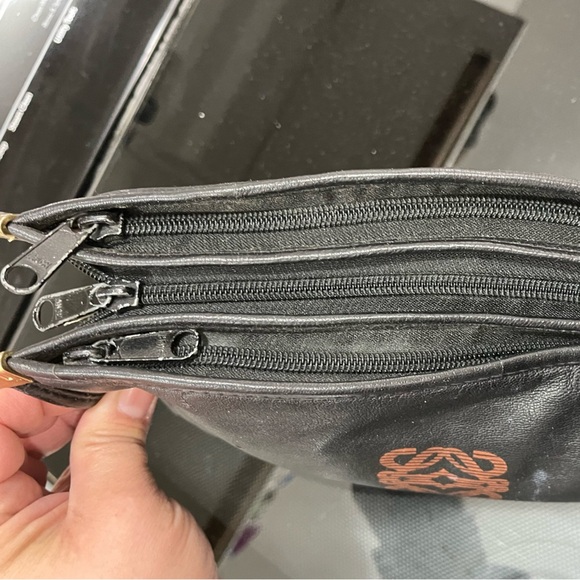 LOEWE Leather Logo Cosmetic Bag - Picture 3 of 9